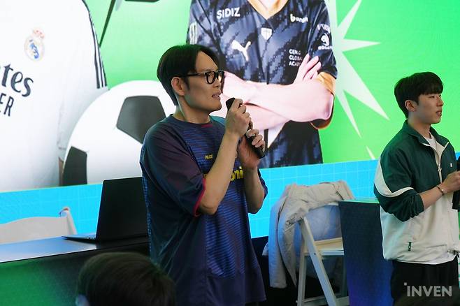 ▲ 두치와뿌꾸가 매치에 대한 각오를 나누고 있습니다