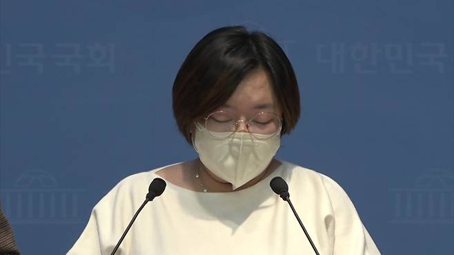 기자회견에 나선  유가족 이경숙 씨 (어제, 국회)