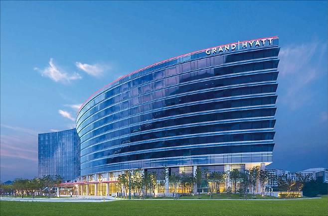 파라다이스그룹이 인수한 인천 그랜드 하얏트 호텔.