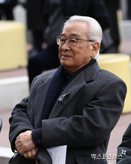 엑스포츠뉴스DB. 이순재