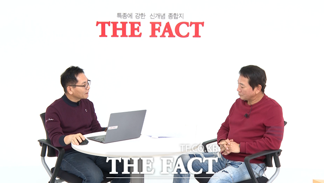 이봉원은 "아내 박미선 씨의 항암 치료가 거의 다 끝나 이제 좀더 편안한 마음으로, 아들과 딸까지 온가족 일본 여행을 다녀오기로 했다"고 밝혔다. /영상캡처