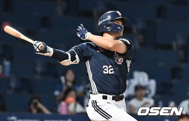 [OSEN=창원, 이석우 기자] 두산 베어스 김재환 059 2025.09.05 / foto0307@osen.co.kr