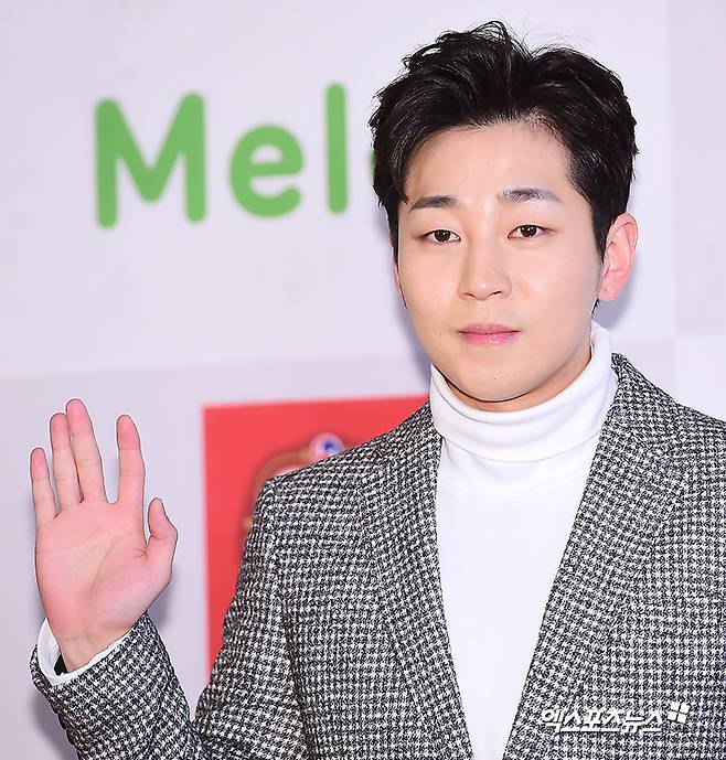 딘딘 / 엑스포츠뉴스 DB