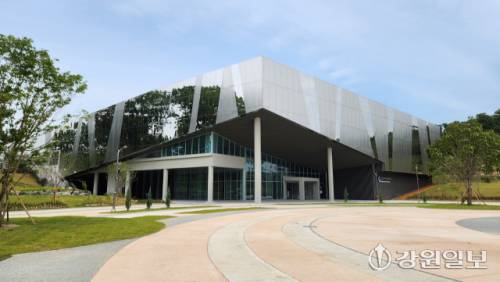 ◇캠프롱 부지에 들어선 국립강원전문과학관 전경. <강원일보 DB>