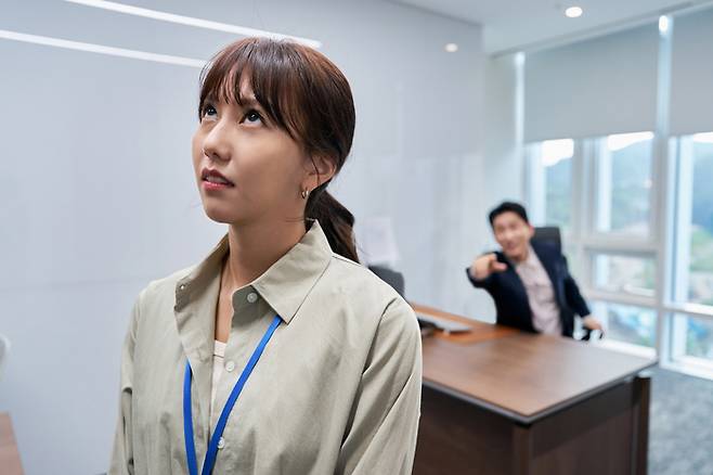  ߳ ǹϴ Ƽ(Young Forty) ܾ 2030 ̿  ôϴ   ǰ ִ. <Ƽ̹ũ>