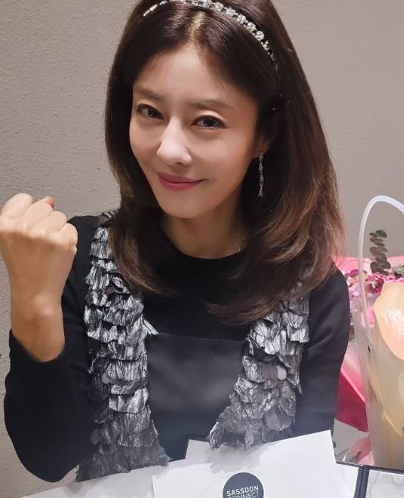 그룹 쥬얼리 출신 방송인 이지현이 난치병 진단을 받았다고 고백했다. /사진=이지현 인스타그램