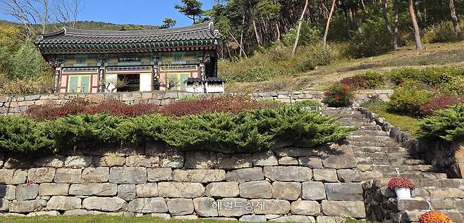 할매산신각