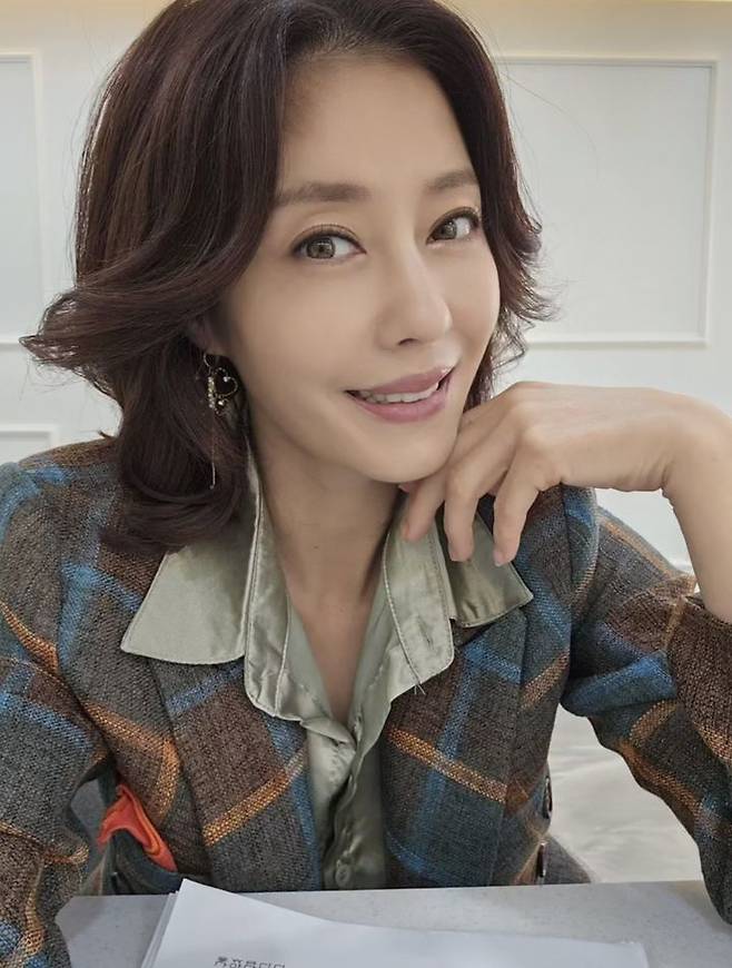 [서울=뉴시스] 이지현. (사진=이지현 인스타그램 캡처) 2025.11.27. photo@newsis.com *재판매 및 DB 금지