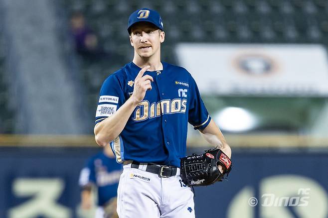 NC는 2026시즌 외국인투수 영입 후보 중 하나로 KBO MVP 출신 에릭 페디를 고려했다. 그러나 협상이 난항을 겪자 다른 영입 후보군을 살펴보려 한다. 사진제공｜NC 다이노스