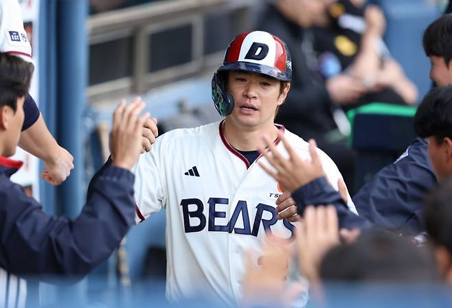 두산 베어스에서 활약했던 시절 김재환의 모습. /사진=두산 베어스 제공