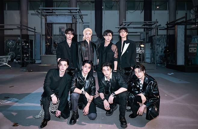 JYP엔터테인먼트 제공