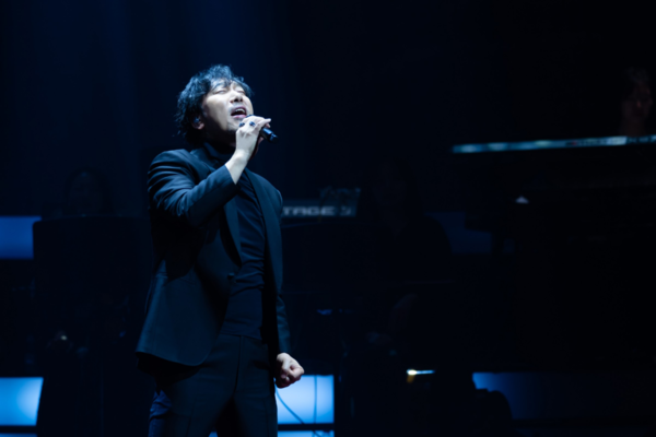 ▲ 29일 광주에서 아레나 투어 2025~2026 ‘이문세 더 베스트’를 시작하는 이문세. 제공|케이문에프엔디