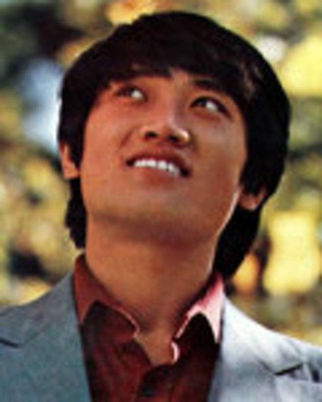 가수 김정호.