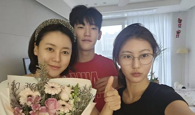 박연수, 송지아, 송지욱. 사진| SNS