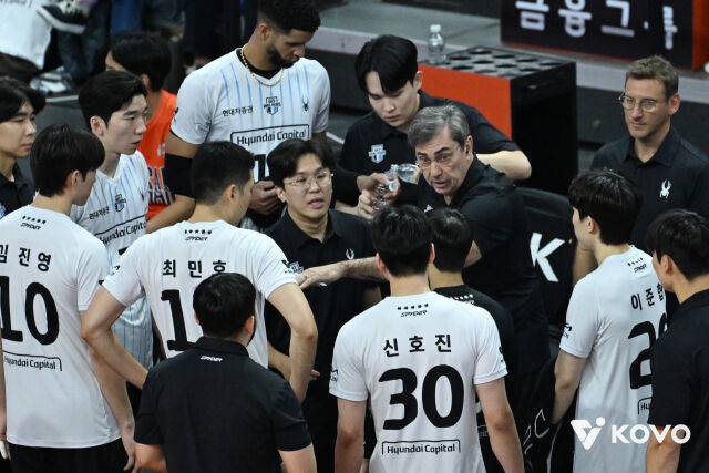 필립 블랑 감독/KOVO