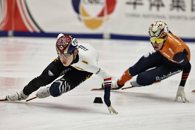 왼쪽 임종언.(사진=AFPBBNews)