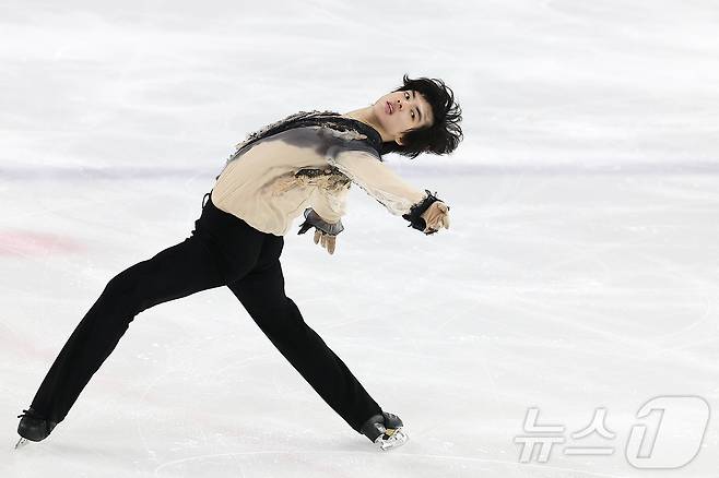 차준환(서울시청)이 30일 서울 양천구 목동아이스링크에서 열린 2025 KB금융 전국남녀 피겨스케이팅 회장배 랭킹대회 남자 싱글 프리 프로그램 연기를 펼치고 있다. 2025.11.30/뉴스1 ⓒ News1 김진환 기자