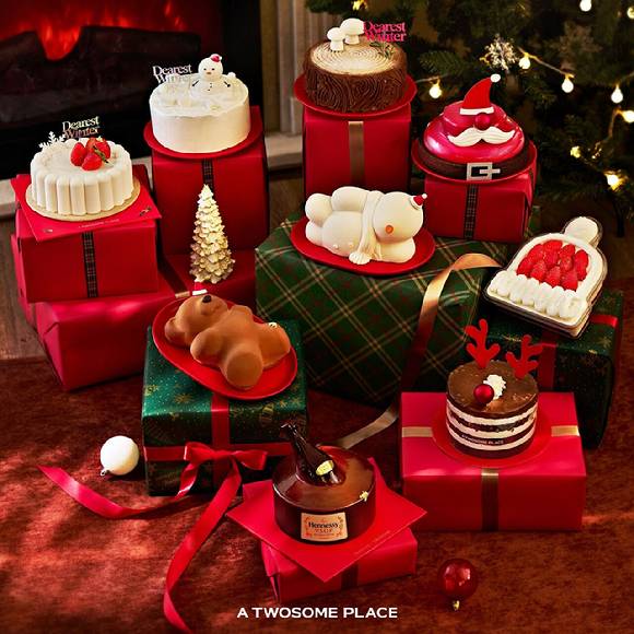 투썸플레이스 2025 홀리데이 시즌 케이크. [사진=투썸플레이스]