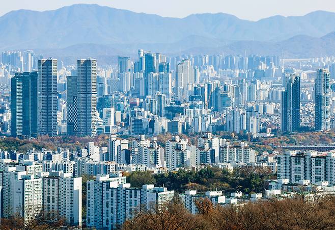 남산에서 바라본 서울 아파트 단지 [뉴스1]