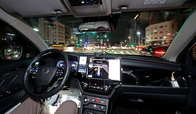 서울 강남구 일대에서 강남 심야 자율주행택시가 시험운행을 하고 있다. 연합뉴스