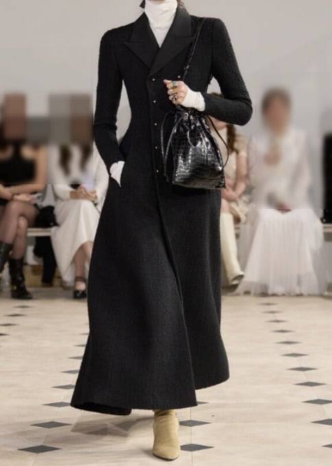 셀﻿린느(Celine)의 2026 SS(봄‧여름) 시즌 신제품 ‘마이클 라이더’(Michael Rider) 코트. /셀린느