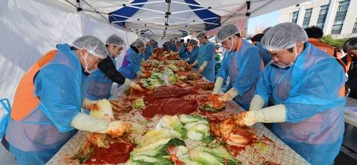 사랑의 김장나눔 [한화에어로 제공]