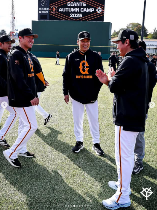 요미우리 자이언츠 공식 SNS