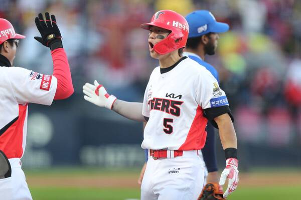 7회말 적시타를 날린 김도영(사진=KIA)