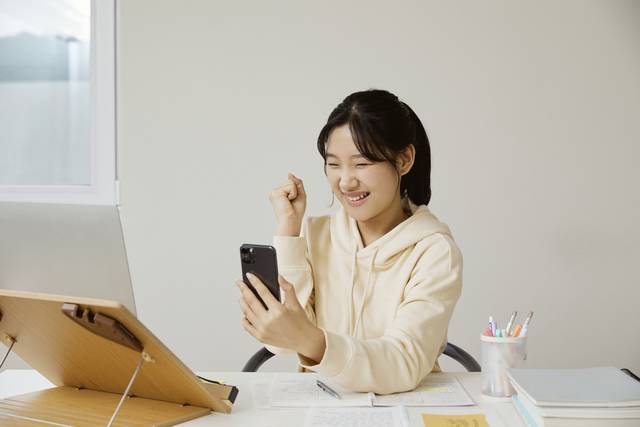 대학별 환산 점수는 대입정보포털 ‘어디가’와 각 대학 홈페이지의 합격 예측 프로그램을 통해 알 수 있다. 클립아트코리아