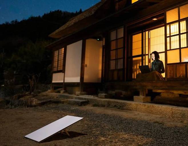 스페이스X는 오는 4일부터 국내에서도 저궤도 위성통신 서비스 스타링크를 제공할 예정이다. 사진은 가정용 스타링크 서비스 이용 예시 이미지.  ⓒ뉴시스