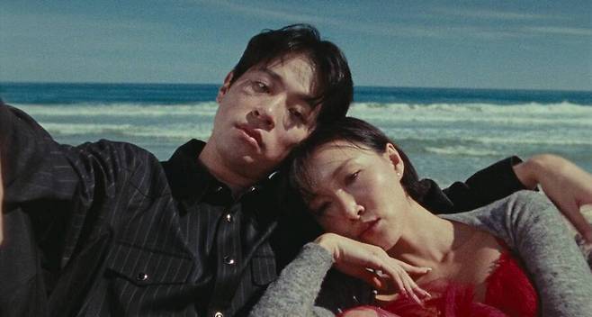 화사 ‘굿 굿바이’ 뮤직비디오 캡처