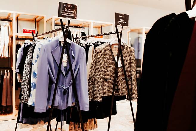 할인 폭이 큰 제품을 발견할 때마다 지갑이 술술 열린다