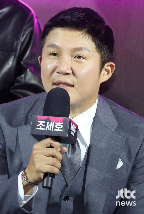 14일 오후 서울 용산 CGV에서 넷플릭스 '좀비버스 : 뉴블러드' 제작발표회가 열렸다. 박진경 PD, 문상돈 PD와 노홍철, 이시영, 조세호, 태연, 육성재, 딘딘, 코드 쿤스트, 권은비, 파트리샤, 안드레 러시가 참석했다. 김현우 엔터뉴스팀 기자 kim.hyunwoo3@jtbc.co.kr (콘텐트비즈니스본부)