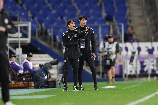 박주영 울산 코치는 4일 자신의 소셜미디어(SNS)를 통해 “올해를 마지막으로 울산을 떠나려 한다”고 밝혔다. 사진제공｜한국프로축구연맹