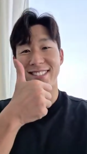 ▲ 박수, 환영, 눈물, 그리고 마지막 인사. 토트넘 홋스퍼 스타디움은 이제 손흥민이 남긴 10년의 기록을 공식적으로 완성할 준비를 마쳤다. 손흥민도 곧 런던에서 보자고 인사했다.