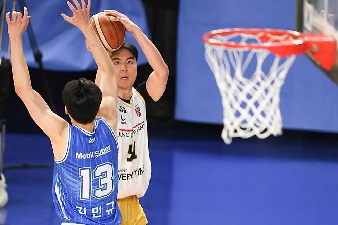 정관장 한승희의 슛 [KBL 제공. 재판매 및 DB 금지]