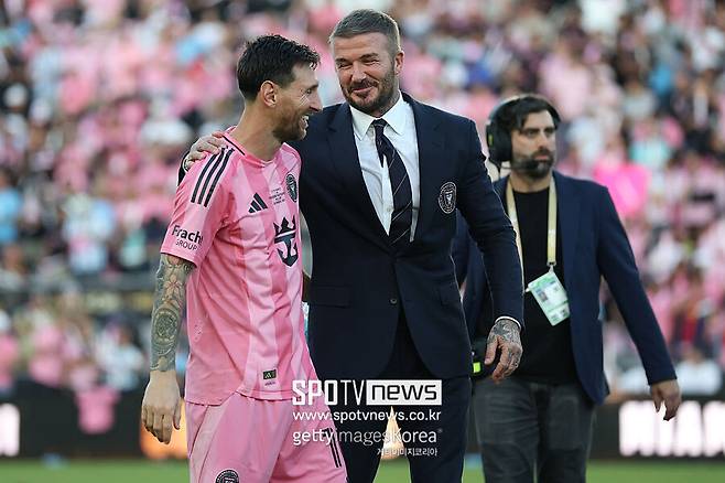 ▲ 메시는 동부 컨퍼런스 우승에 만족하지 않겠다는 의지다. 경기 종료 후 개인 SNS를 통해 "우리에게는 한 걸음 더 남았다. 동부 컨퍼런스 챔피언이지만, MLS컵 결승전이 우리에게 남아있다"라고 포부를 전한 뒤 통합 우승까지 달성했다.