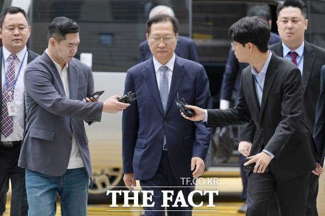 특검팀은 박 전 장관이 김 여사에게서 사실상 수사 청탁을 받고 법무부 검찰과장에게 명품백 수사 상황 등 내용을 보고받았다고 보고 청탁금지법 혐의 피의자로 입건했다. /장윤석 기자