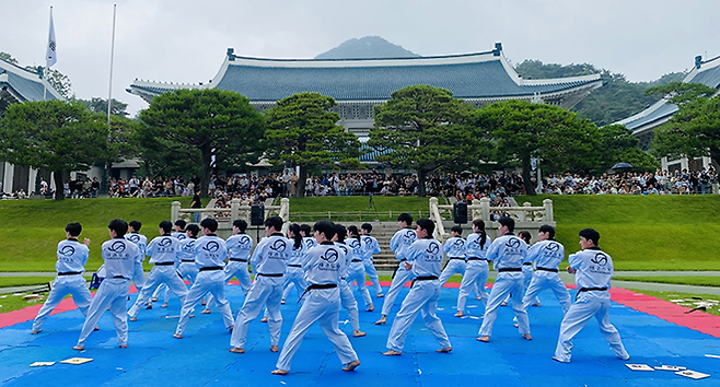 위대한 태권도 청와대 시범. 사진=태권도진흥재단