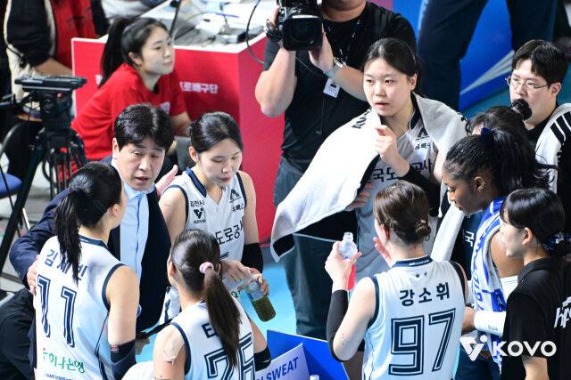 김종민 도로공사 감독./KOVO