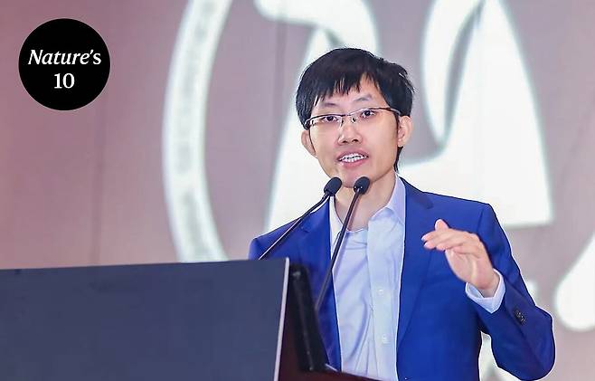 딥시크 창업자 량원펑 CEO./네이처 홈페이지