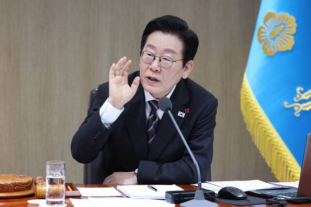 이재명 대통령이 9일 서울 용산 대통령실에서 열린 국무회의에서 발언을 하고 있다. 대통령실사진기자단