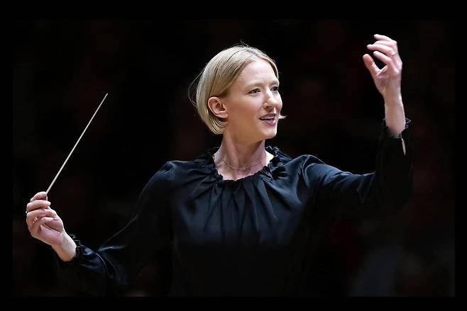 독일 출신 지휘자 요아나 말비츠. 사진=요아나 말비츠 홈페이지