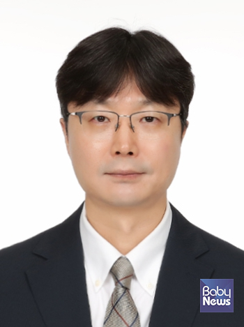 칼럼니스트 정진섭. ⓒ정진섭