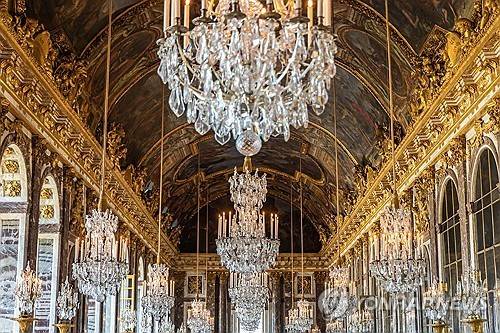 프랑스 베르사유궁의 거울의 방 [사진=EPA/연합뉴스]