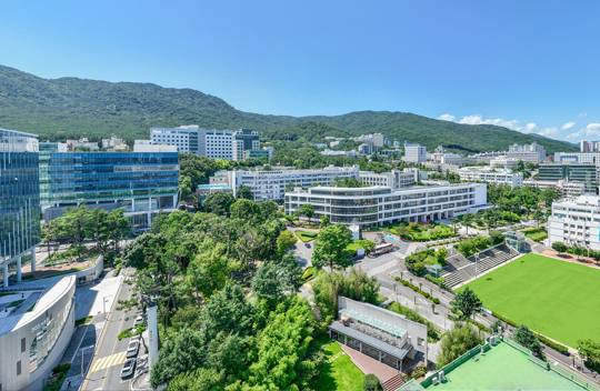 9일 기후에너지환경부 주관 특성화대학원 공모에서 부산대학교가 녹색복원 분야에, 동아대학교가 생물소재, 미세먼지관리 등 분야에 추가로 선정됐다. 사진은 부산대학교 캠퍼스 전경. [부산대 제공]
