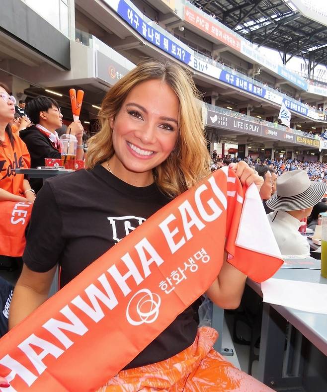 와이스의 아내 브룩 [브룩 소셜 미디어 사진. 재판매 및 DB 금지]