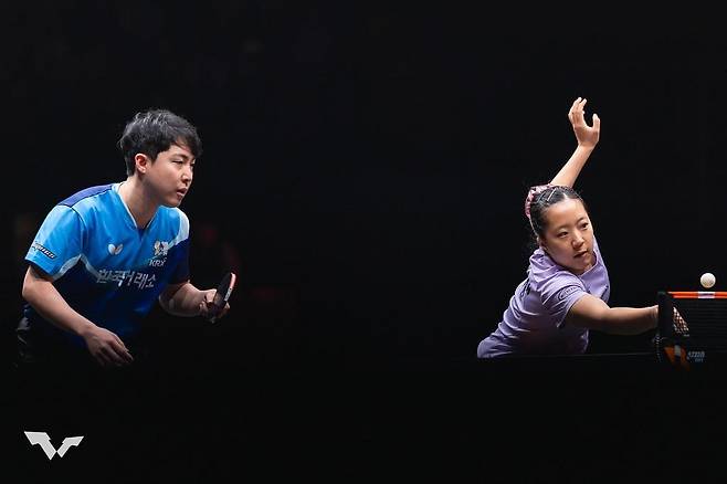 WTT 파이널스 홍콩에 출전한 임종훈(왼쪽)과 신유빈 [WTT 인스타그램 캡처. 재판매 및 DB 금지]