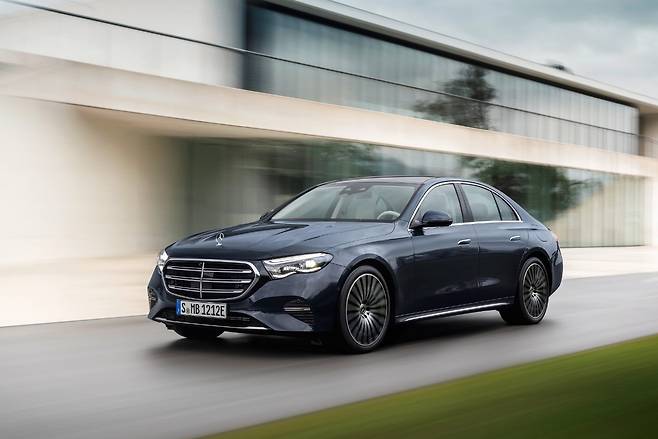 벤츠 `E클래스`