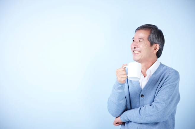 차를 즐겨 마시는 노인들은 인지 능력 등 뇌 기능을 건강하게 유지하고 있는 것으로 나타났다. 사진=클립아트코리아